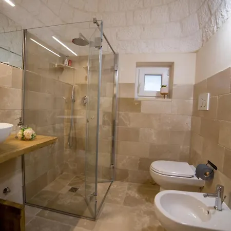 Trulli Alessia אוסטוני