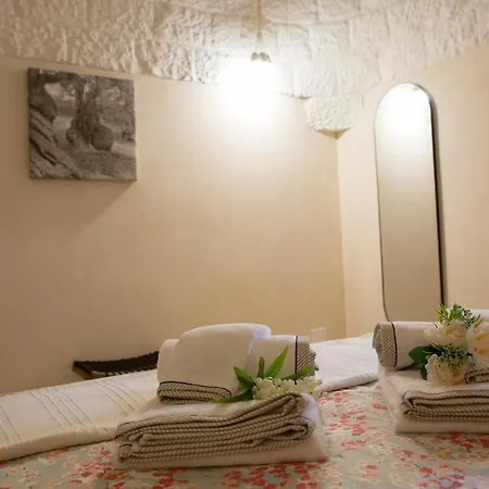 Trulli Alessia בית נופש *