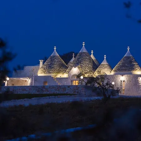 בית נופש Trulli Alessia *